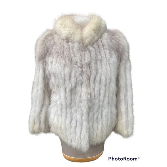Saga Fox Stroller Coat. Size M.  White/Silver Fox.  Mandarin Collar.Side Pockets - Picture 2 of 13
